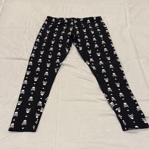 No Boundaries Black Skull Print Leggings